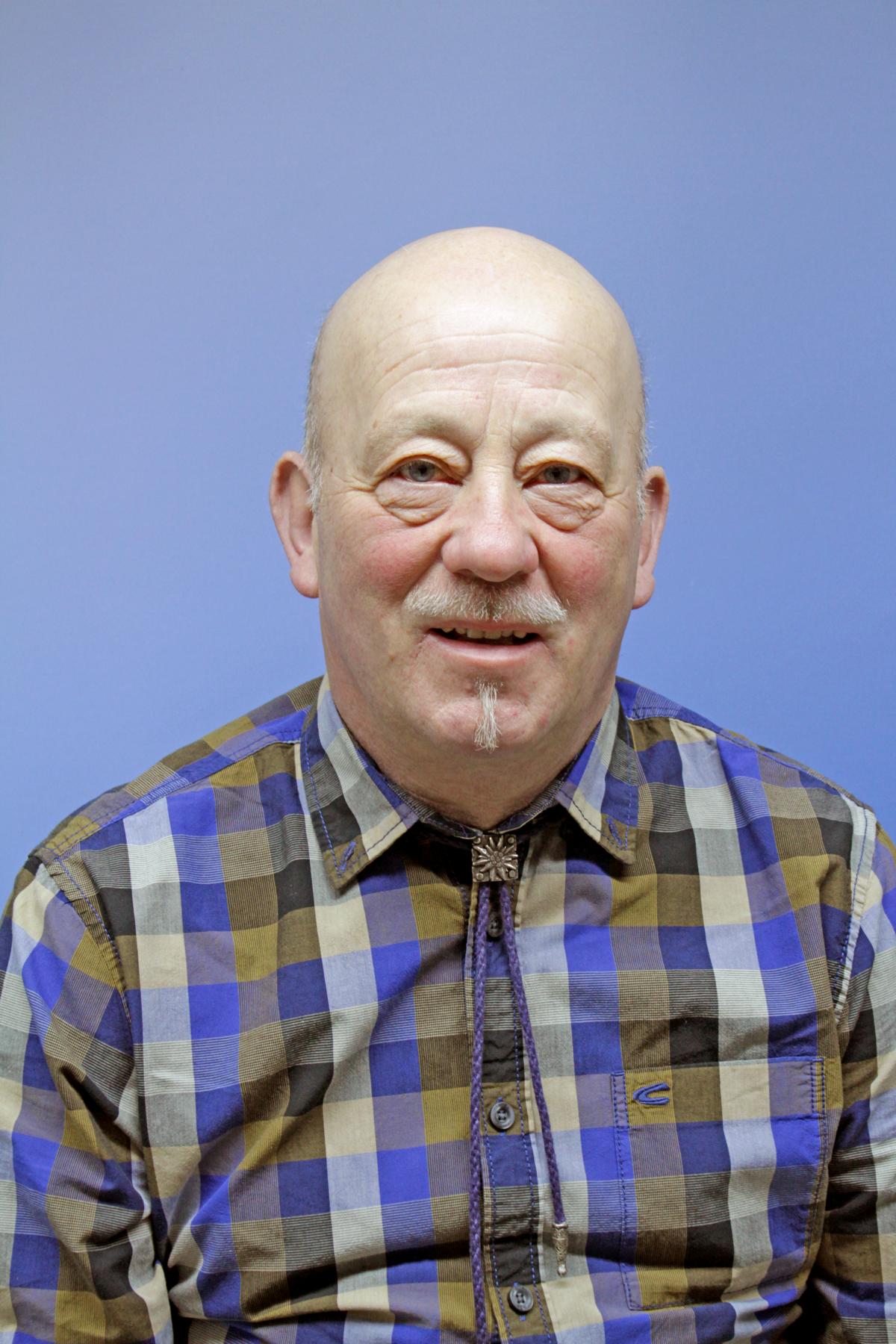 Friedhelm Schneider